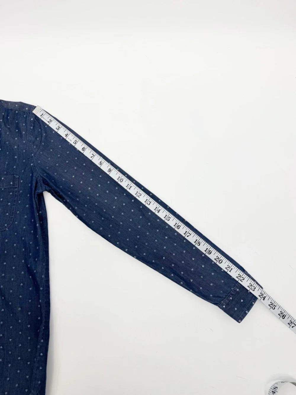 LOFT Softened Chambray Heart Print Button Down Shirt Size Small 100% Cotton - Picture 10 of 12